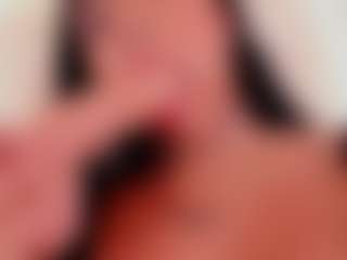 Isa's Live Sex Cam Show