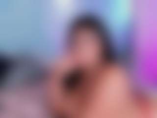 Isa's Live Sex Cam Show