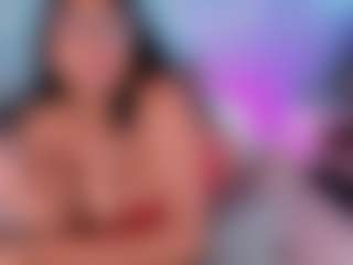 Isa's Live Sex Cam Show