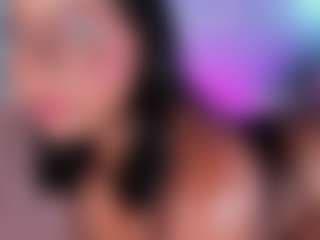 Isa's Live Sex Cam Show