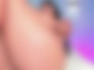Isa's Live Sex Cam Show