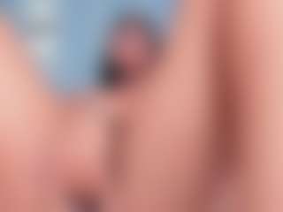 Live cam show with Isa - Trimmed Granny on Hubzter Live