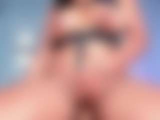 Isa's Live Sex Cam Show
