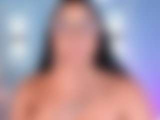 Live cam show with Isa - BBW Ebony on madthumbs