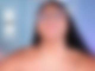 Live cam show with Isa - Public Latina on Camsoda | colombia