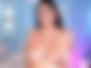Isa's Live Sex Cam Show