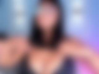 Isa's Live Sex Cam Show