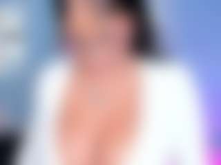 Isa's Live Sex Cam Show