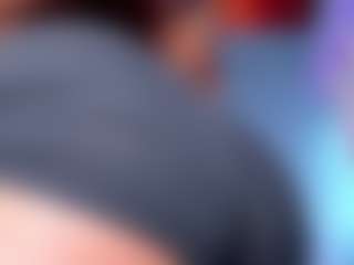 Isa's Live Sex Cam Show