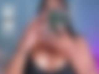 Isa's Live Sex Cam Show
