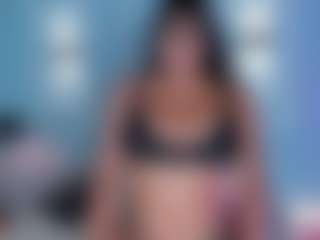 Isa's Live Sex Cam Show