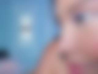 Live cam show with Isa - Control on Milfs Live