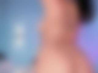 Live cam show with Isa - Sexy on hrnylive.com