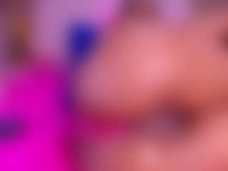 Live cam show with natasha-l - Skinny on Fling VIP Chat