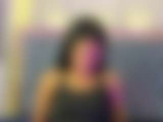 Live cam show with Pocahontas-Pow - Ebony Petite on Camsoda