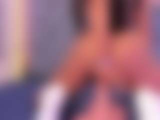 Live cam show with Pocahontas-Pow - Black Small Tits on TeamSkeetLive