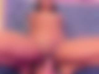 Pokaz na żywo z Pocahontas-Pow - Black Petite na Camsoda
