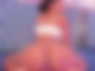 Live cam show with Pocahontas-Pow - Ebony on Camsoda | colombia