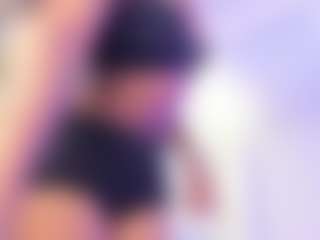 Live cam show with Pocahontas-Pow - Black Petite on sexylive.show