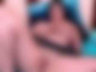 Live cam show with tabuenoyfresco - No Smoking on Soda Cam