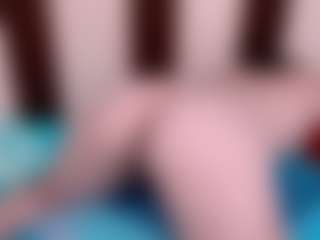Live cam show with tabuenoyfresco - Toys on StripNow