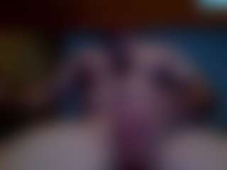 Live cam show with tonybonezz - Orgasm on AdultVida.com