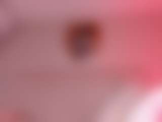 Live cam show with CharlotteDupontt - Squirt on Livezox
