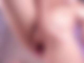 Live cam show with CharlotteDupontt - Amateur on Camsoda