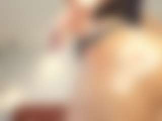 Live cam show with CharlotteDupontt - Sexydance on LiveSexCams6