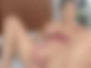 Live cam show with CharlotteDupontt - Brown Hair on Camsoda