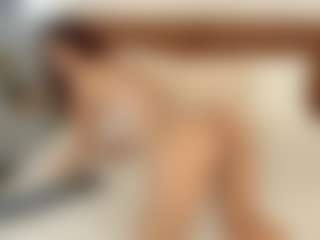Live cam show with CharlotteDupontt - Amateur Brown Hair on TeamSkeetLive