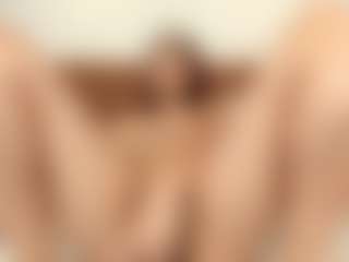 Spettacolo in cam dal vivo con CharlotteDupontt - Gamer Mature su Camsoda