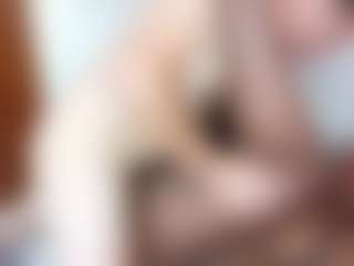 karen milf's Live Sex Cam Show