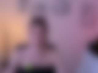 Live cam show with flora-ri - Striptease on Free Soda