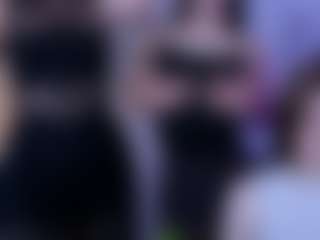 flora-ri's Live Sex Cam Show