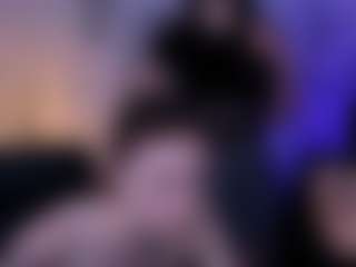 Live cam show with flora-ri - Moaning on Milfs Live