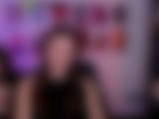 Live cam show with flora-ri - Shaved Pussy on Camsoda