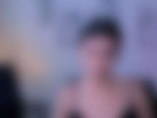 Live cam show with flora-ri - White on Dolls Live