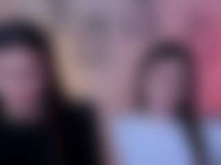 Live cam show with flora-ri - Green Eyes on Soda Cam