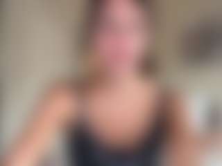Gracie Smith 27's Live Sex Cam Show