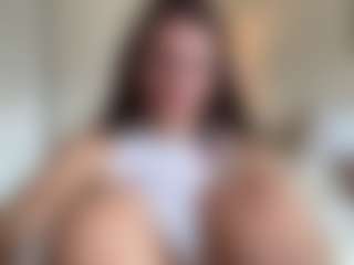 Gracie Smith 27's Live Sex Cam Show