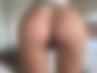 Gracie Smith 27's Live Sex Cam Show