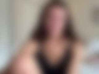 Gracie Smith 27's Live Sex Cam Show
