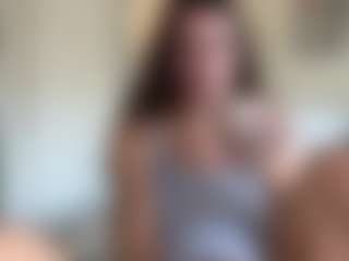 graciesmith27's Live Sex Cam Show