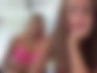 Live cam show with graciesmith27 - Teen (18+) on madthumbs