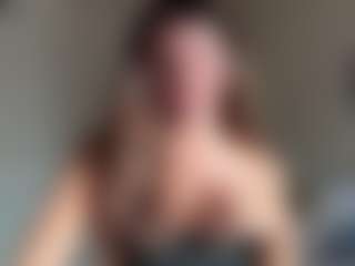 graciesmith27's Live Sex Cam Show
