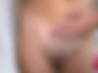 Live cam show with graciesmith27 - Cum on Camsoda