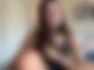 Live cam show with graciesmith27 - Amateur on Camsoda