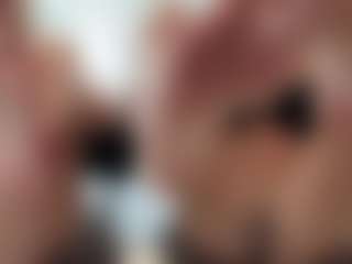 Live cam show with graciesmith27 - Athletic Shaved Pussy on Camsoda
