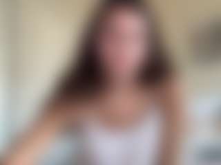 Live cam show with graciesmith27 - Spy Petite on Camsoda